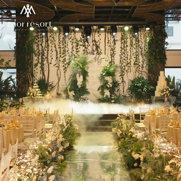 Amor Resort mang đến không gian sang trọng, ẩm thực đa dạng và dịch vụ linh hoạt cho ngày cưới